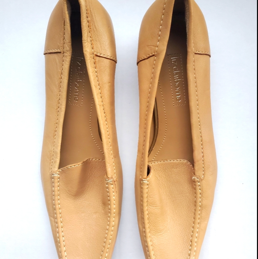 Liz Claiborne leather Loafer